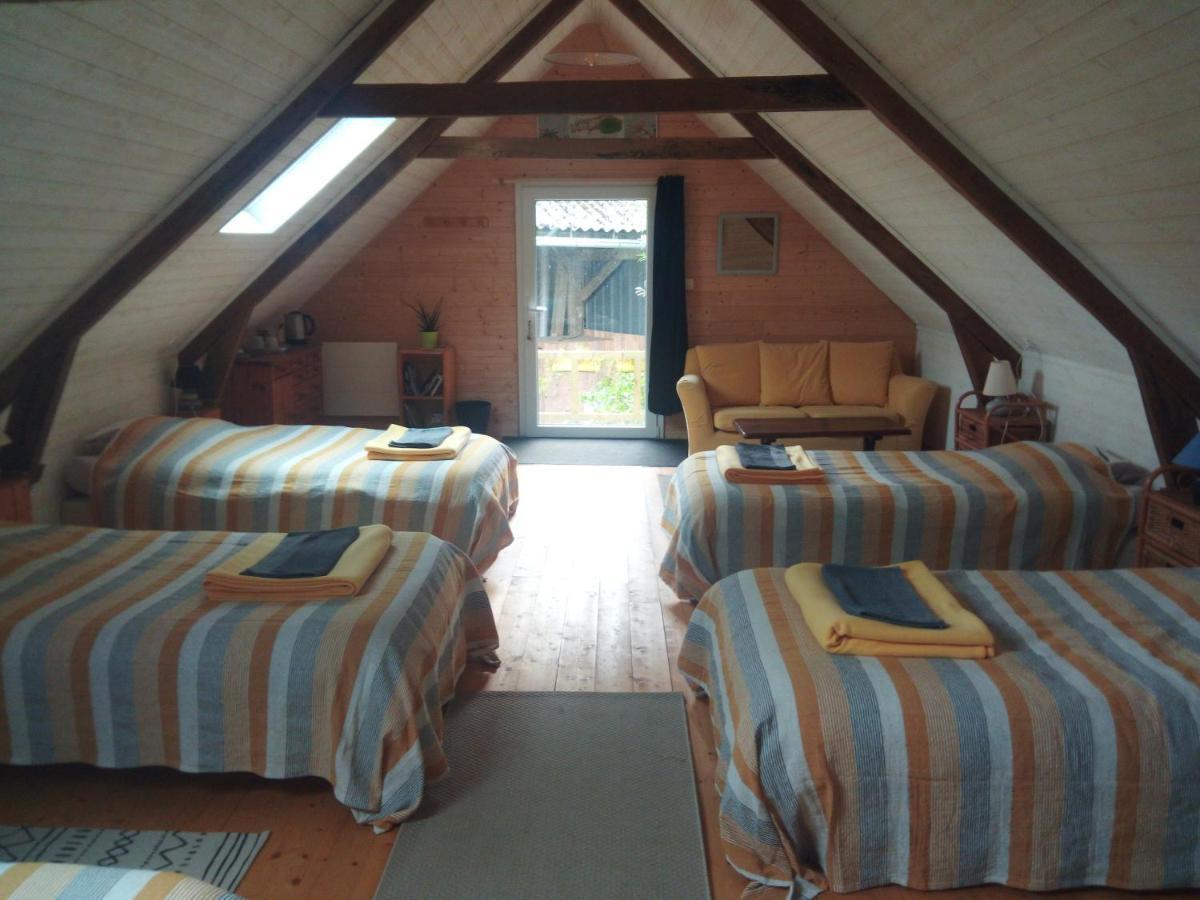 Le Jardin Enchanteur, Chaleureuse Maison D'Hotes Eco-Responsable, Calme Et Accueillante Lopérec Exteriör bild