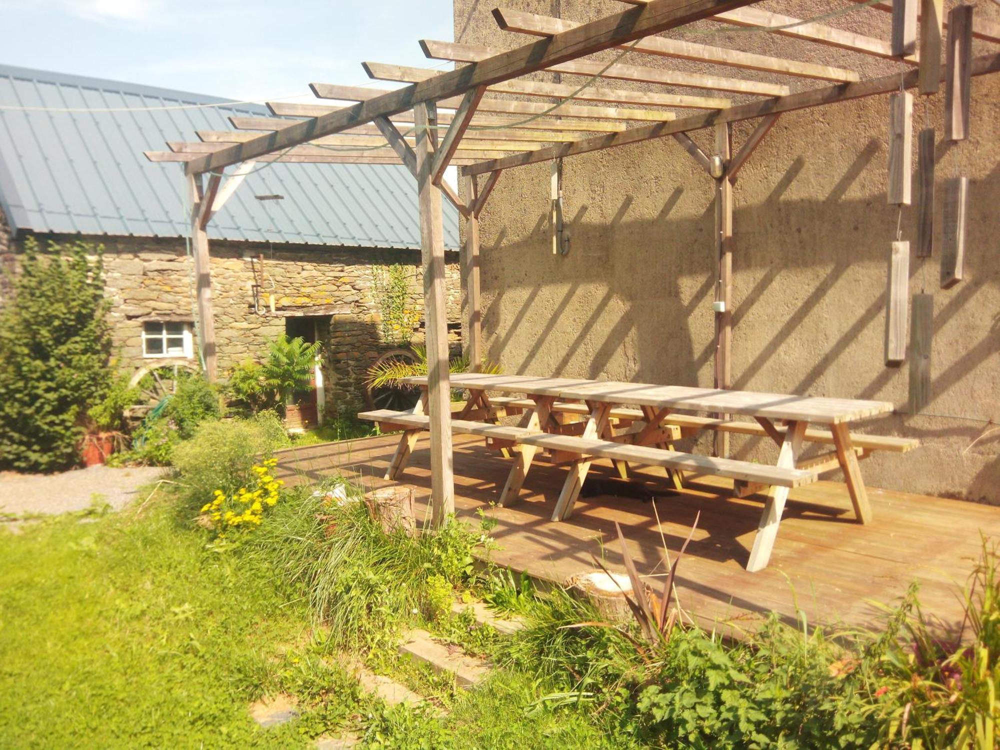 Le Jardin Enchanteur, Chaleureuse Maison D'Hotes Eco-Responsable, Calme Et Accueillante Lopérec Exteriör bild