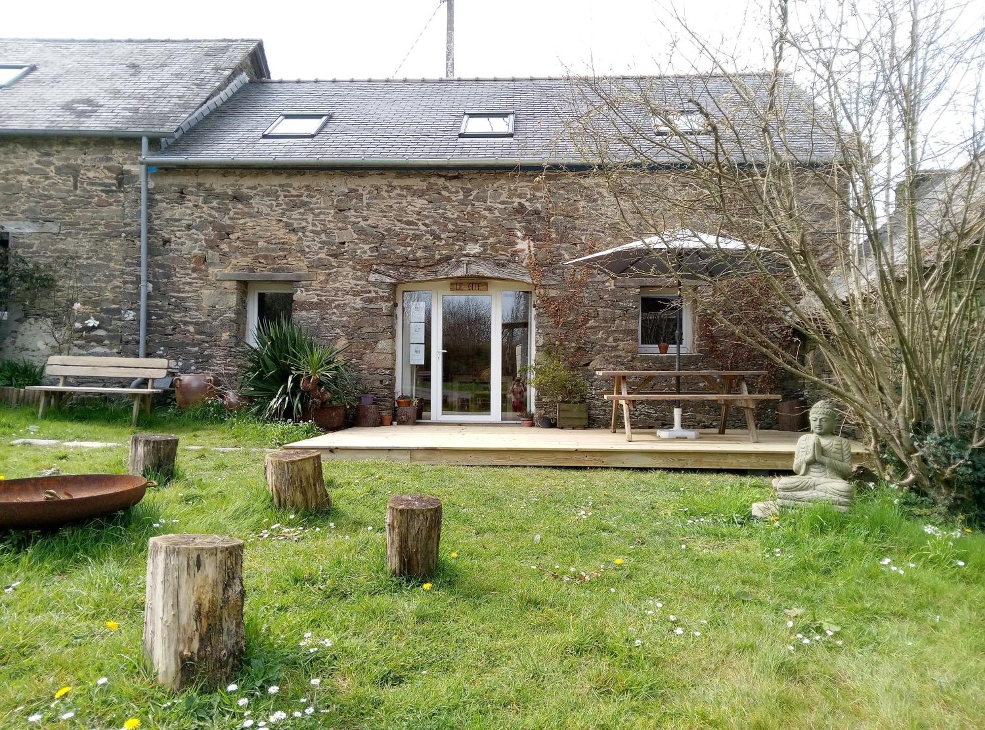 Le Jardin Enchanteur, Chaleureuse Maison D'Hotes Eco-Responsable, Calme Et Accueillante Lopérec Exteriör bild