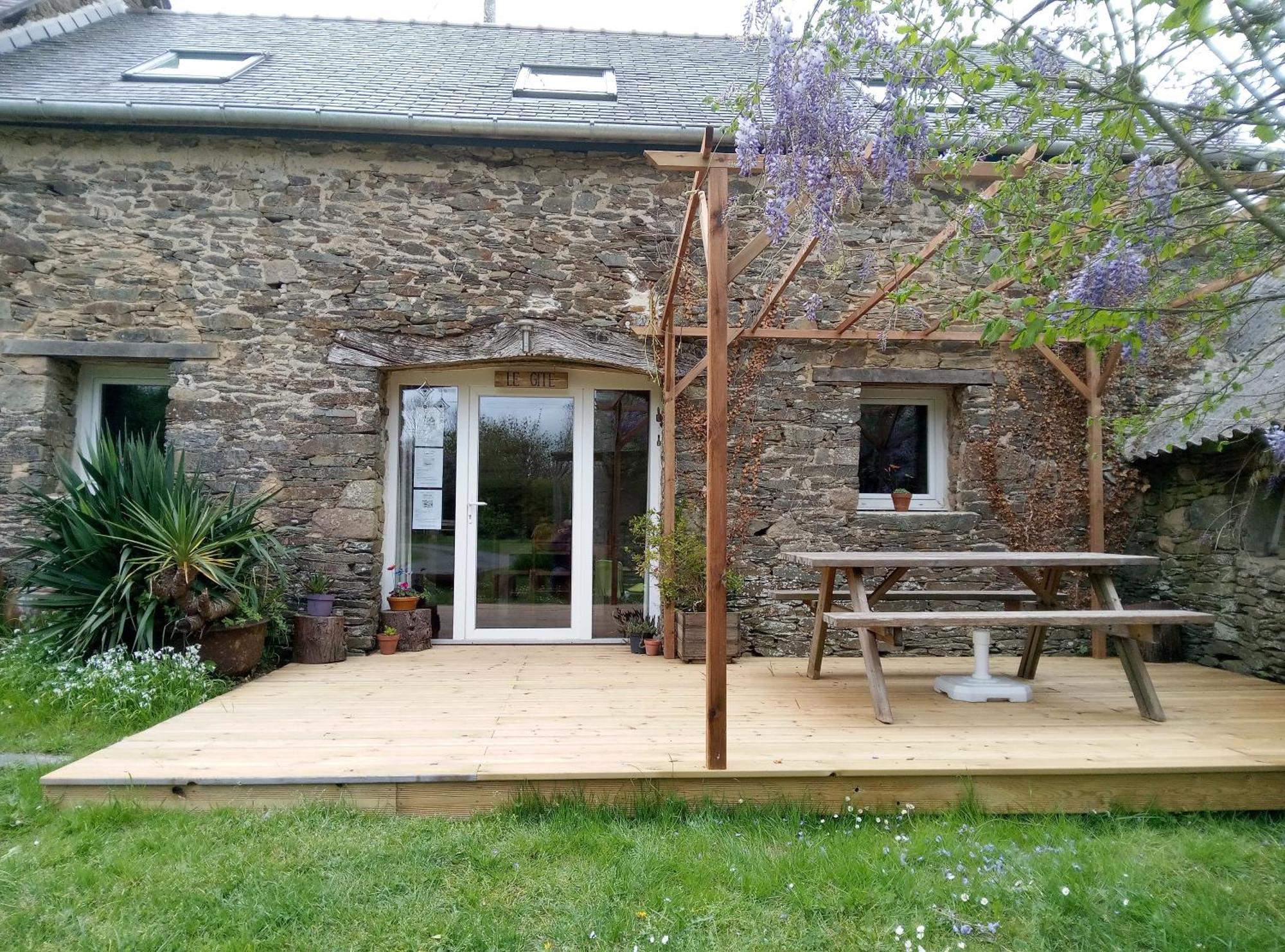 Le Jardin Enchanteur, Chaleureuse Maison D'Hotes Eco-Responsable, Calme Et Accueillante Lopérec Exteriör bild